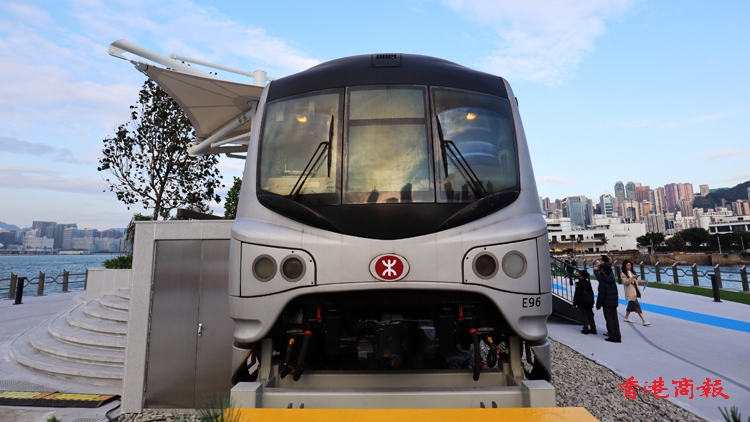 圖集 | 港鐵烏蠅頭列車退役不認老 灣仔海濱展出煥發(fā)第二生命