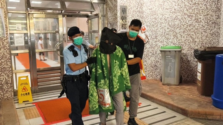 中年漢揮拳毆打女友 女子昏迷不醒 當(dāng)場死亡