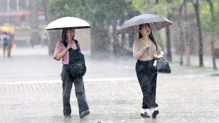 華南等地有強(qiáng)降雨 中國氣象局啟動(dòng)暴雨四級(jí)應(yīng)急響應(yīng)