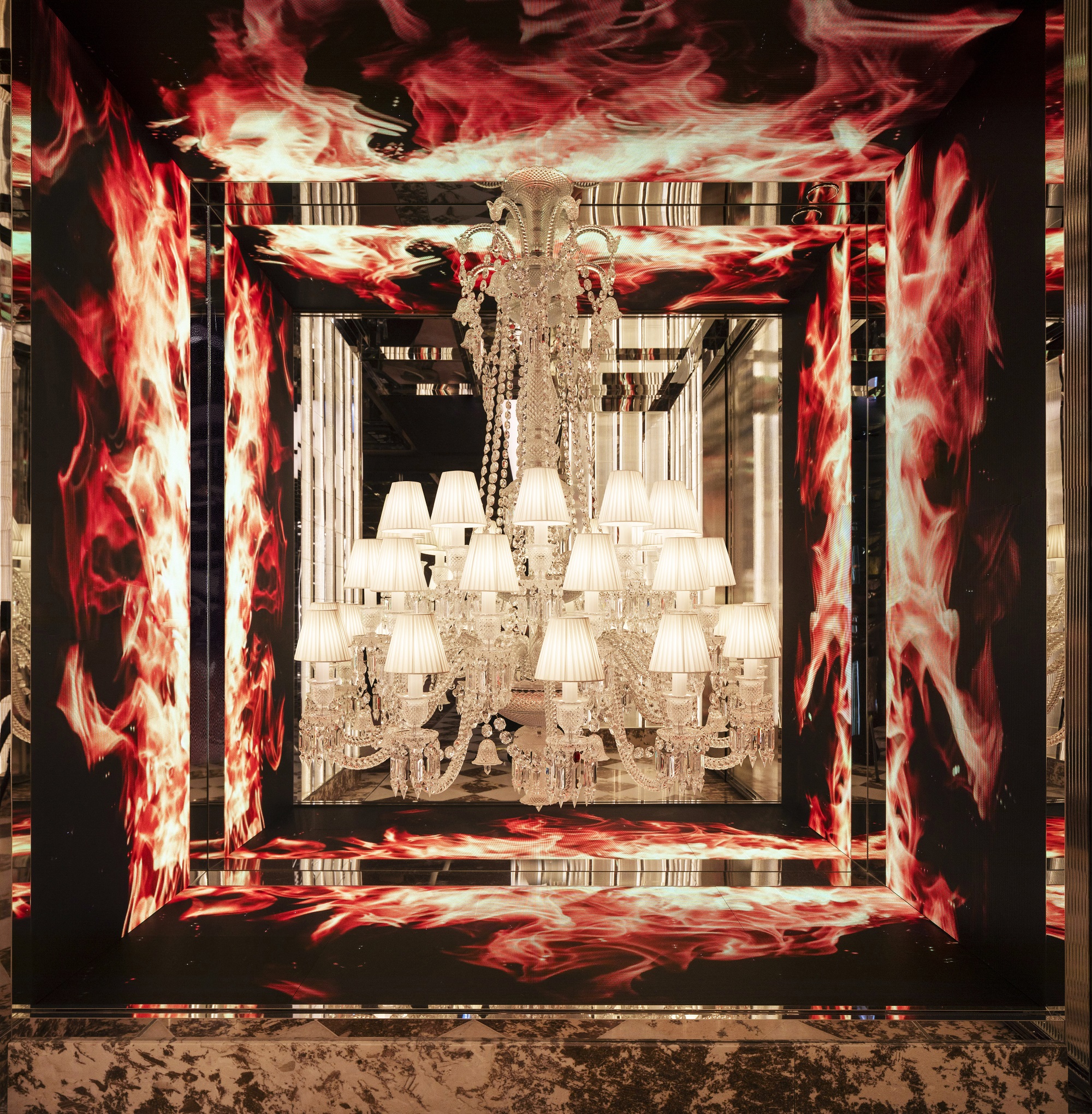 Cristal Room By Anne-Sophie Pic - Baccarat chandelier.jpg